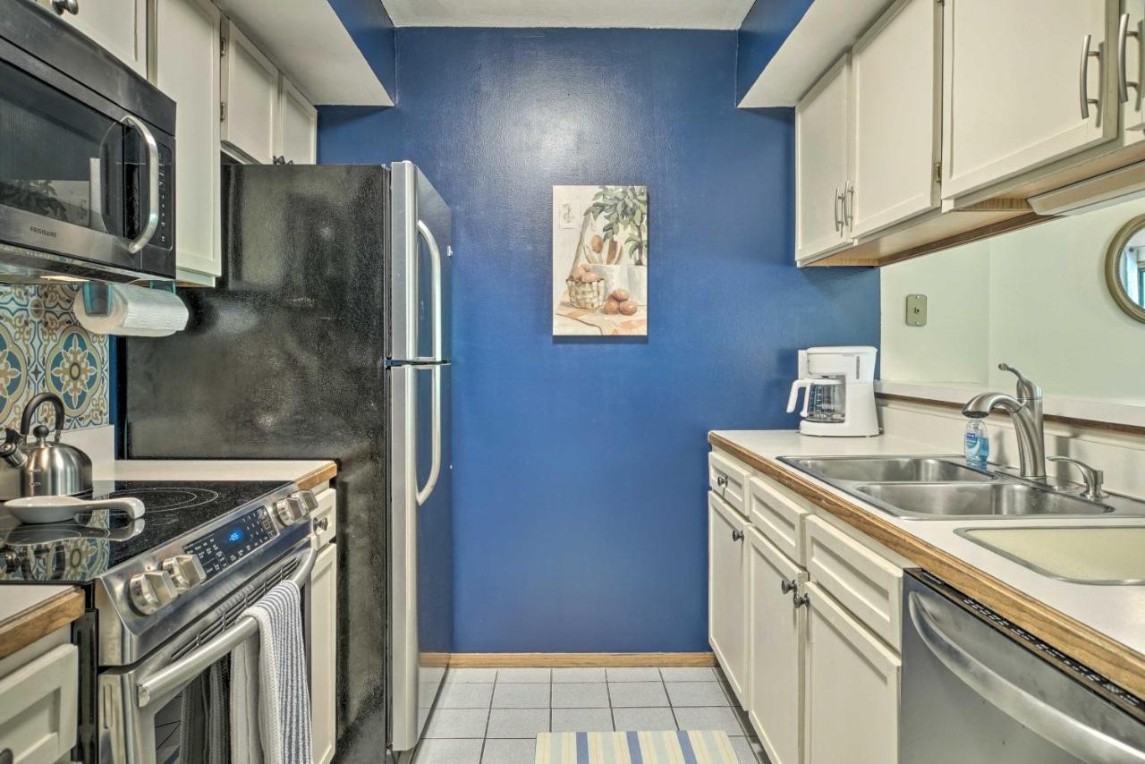 דירות Pet-Friendly Branson Retreat With Pool And Golf Access מראה חיצוני תמונה