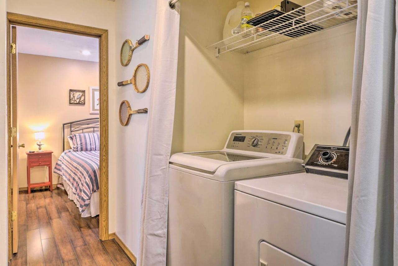 דירות Pet-Friendly Branson Retreat With Pool And Golf Access מראה חיצוני תמונה